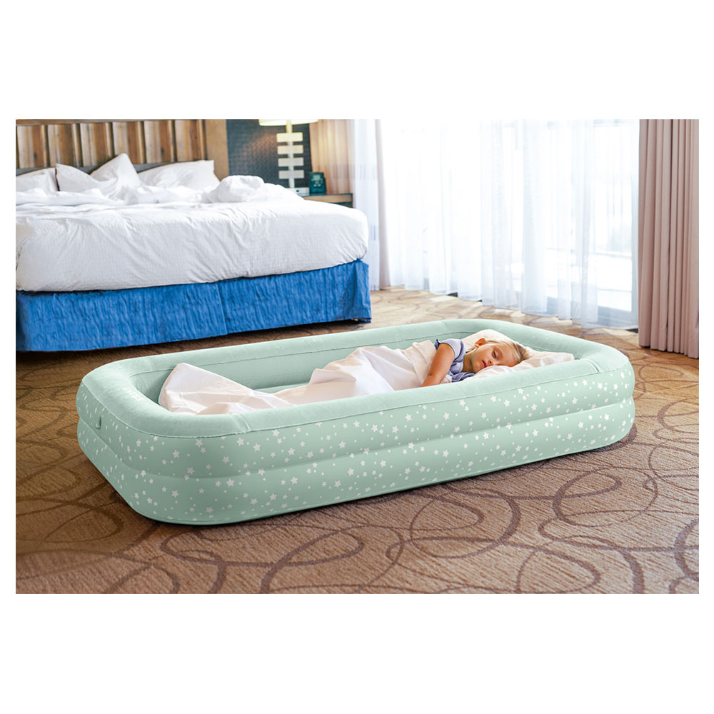 انتكس- سرير تنقل للأطفال مع منفاخ يدوي- نجوم