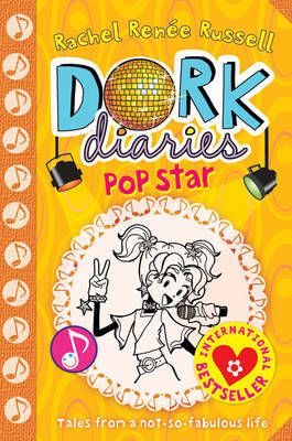 كتاب عن اليوميات الساذجة بعنوان Dork Diaries Pop Star